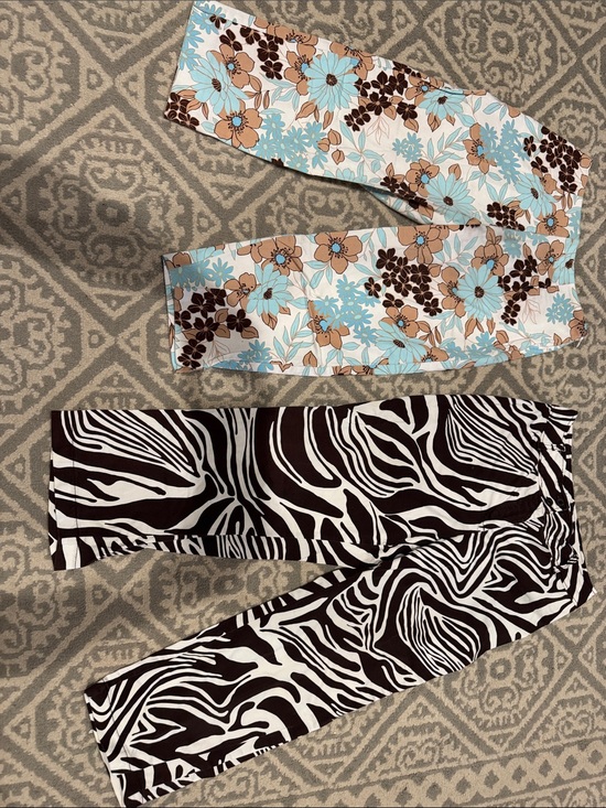 Worthington Pants - Two pairs women’s capris